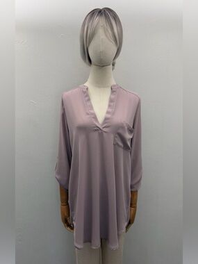 Lush Mauve V-Neck Tunic Top Size M Women's Blouse 3/4 Sleeve Lightweight